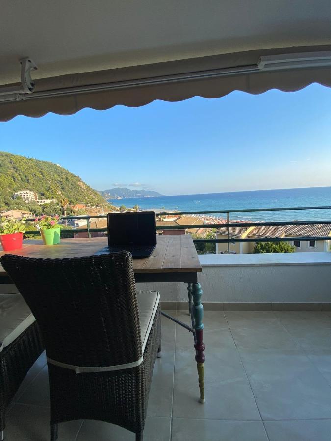Daydream Seaview Deluxe Home 152 By New Era In Glyfada Beach Corfu Exterior foto